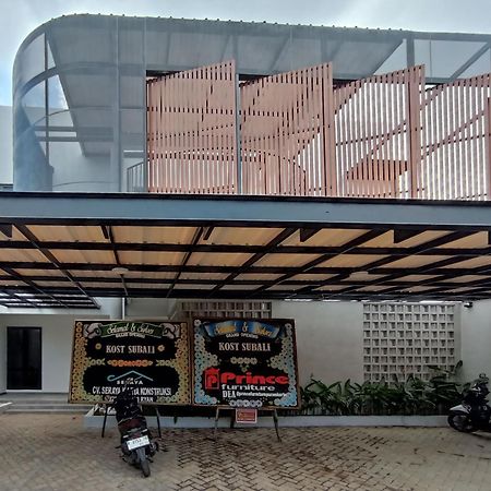 Urbanview Hotel Subali Purwokerto Extérieur photo
