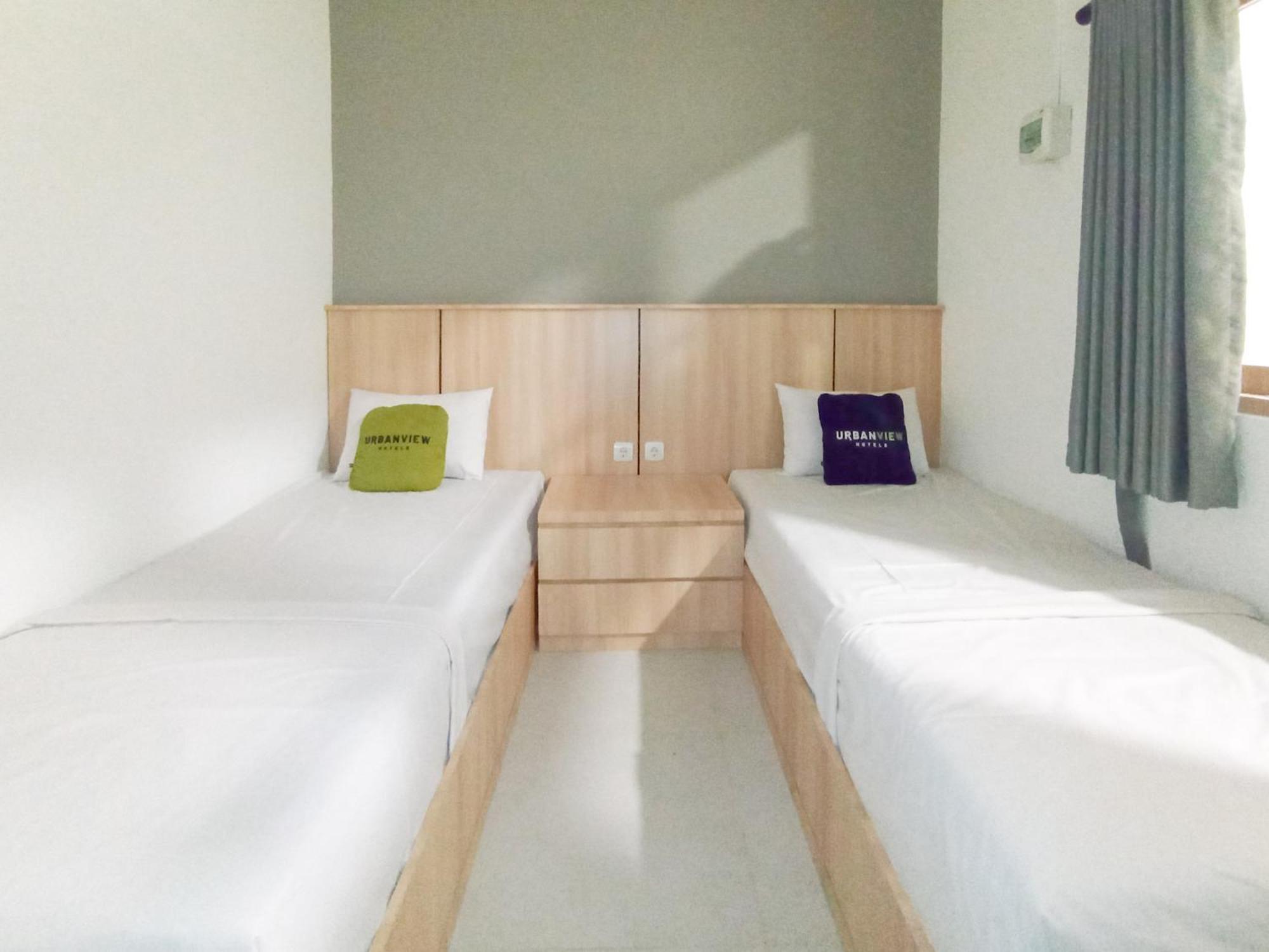 Urbanview Hotel Subali Purwokerto Extérieur photo