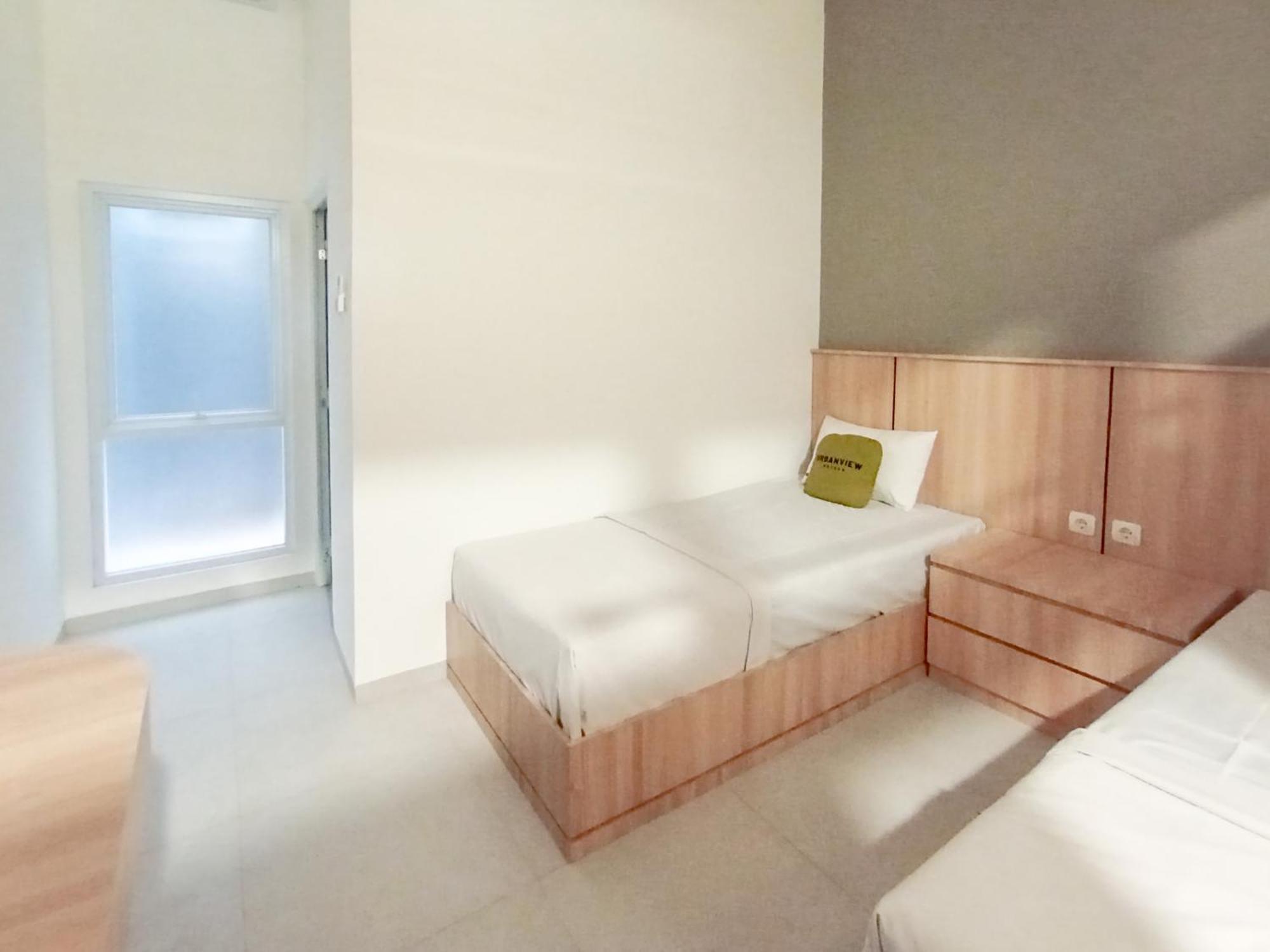 Urbanview Hotel Subali Purwokerto Extérieur photo