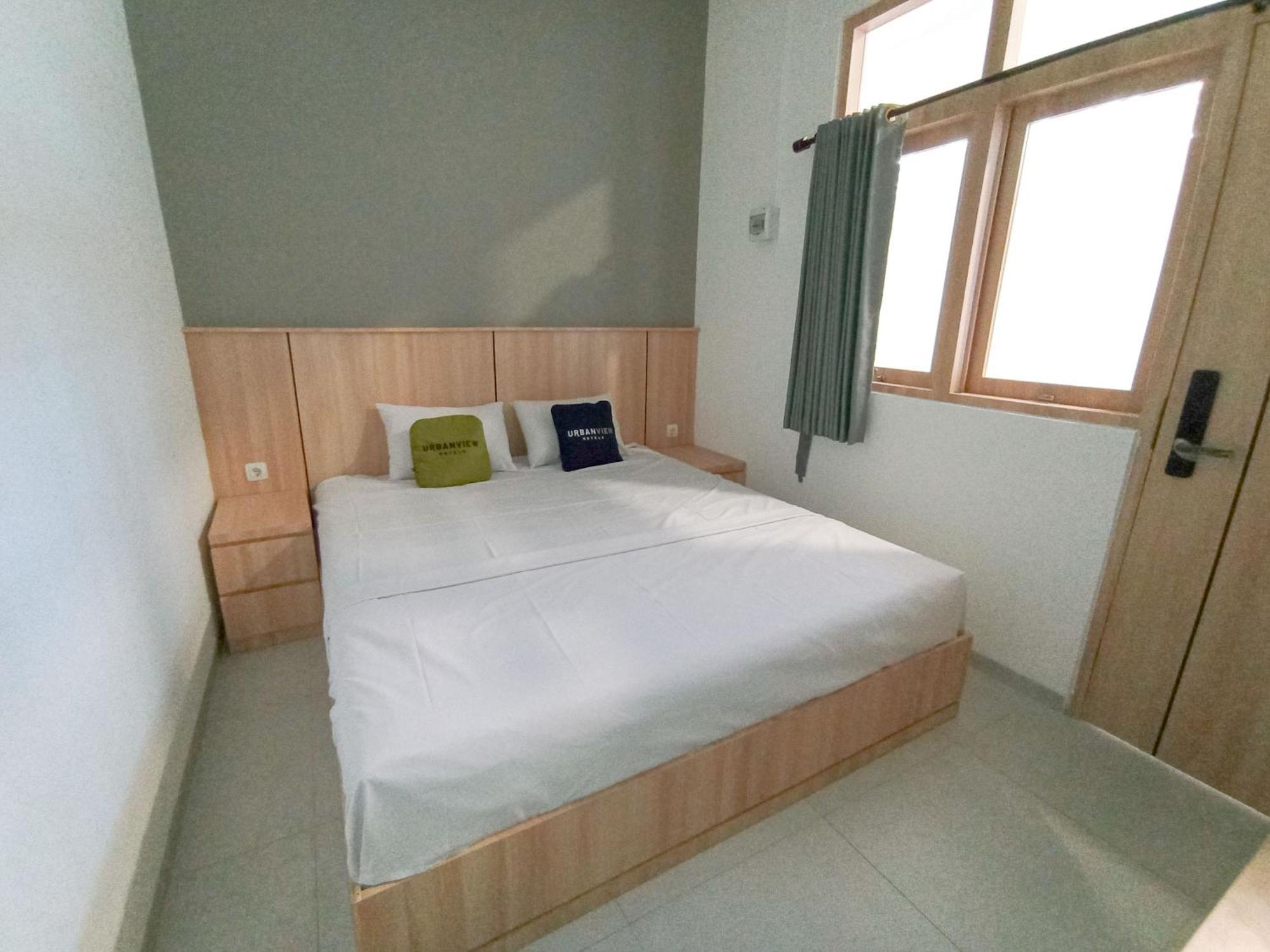 Urbanview Hotel Subali Purwokerto Extérieur photo
